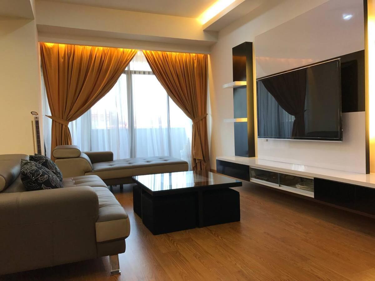 Alza Mahkota Hotel Melaka Exteriér fotografie